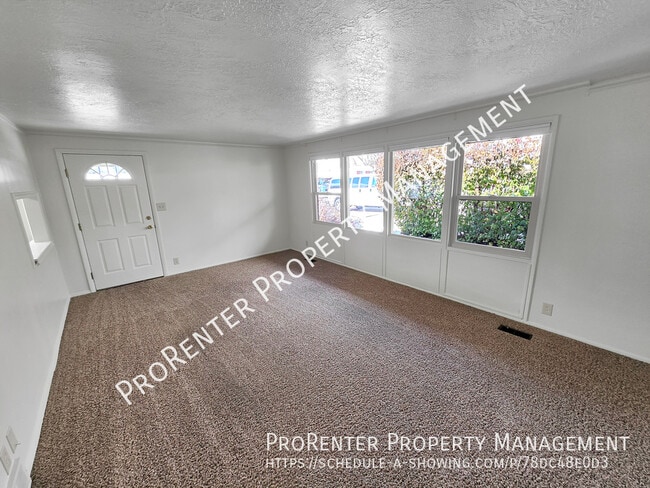 Building Photo - 317 S 300 W