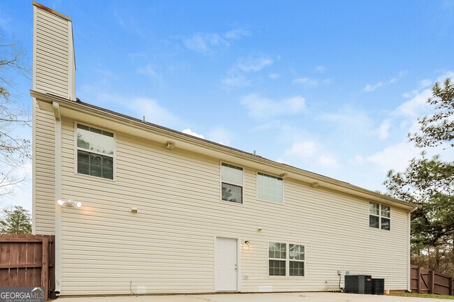 Building Photo - 506 Stonecrest Pl