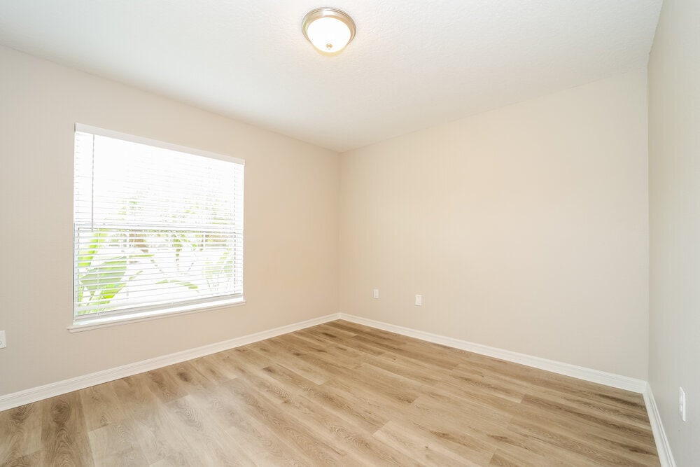 Building Photo - 116 River Cove Cir