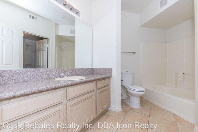 Building Photo - 2 br, 2 bath House - 7185 S Durango Dr #205