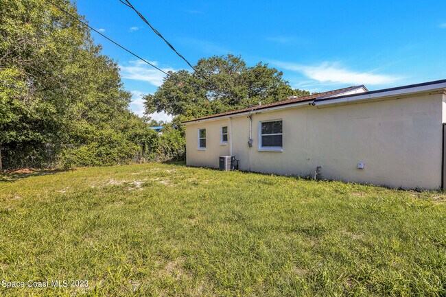 Building Photo - 1103 Bellefonte Ave