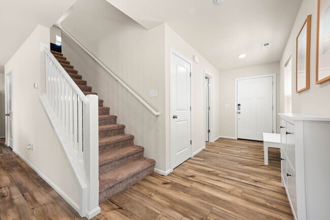 Building Photo - 15204 Prescott Lp SE
