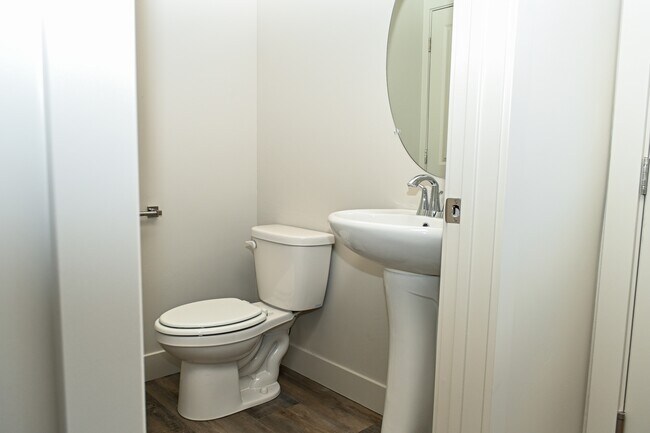 Building Photo - 2762 W 450 N