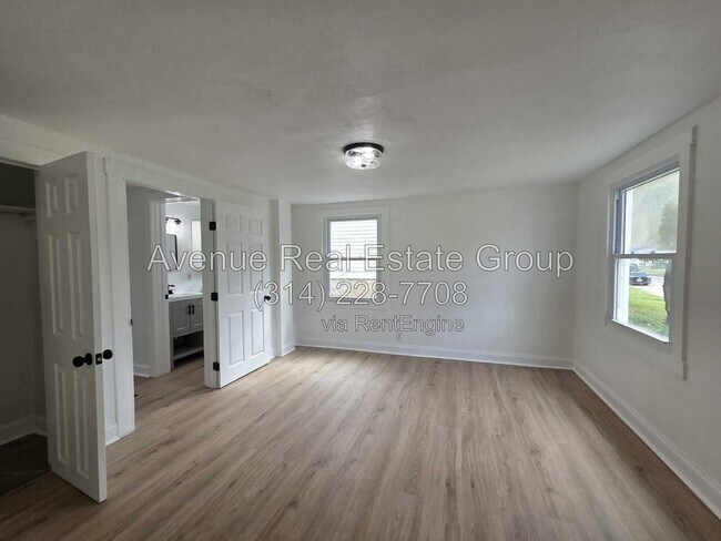 Building Photo - 7721 W Ranken Ave