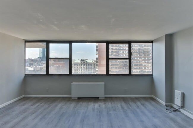 Building Photo - 270 Marin Blvd