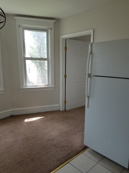 Building Photo - 6306 N 13th St