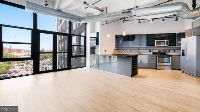 Building Photo - 444 N 4th St