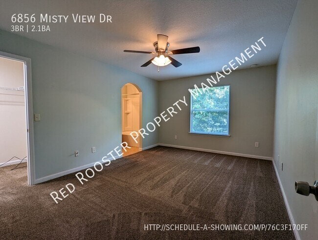 Building Photo - 3 bedroom townhouse, Lakeside community, P...
