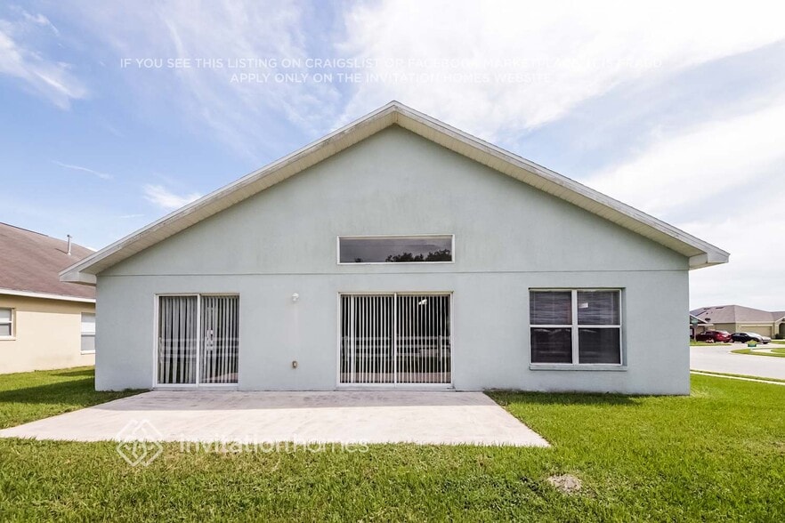 Building Photo - 1106 Sophia Blvd