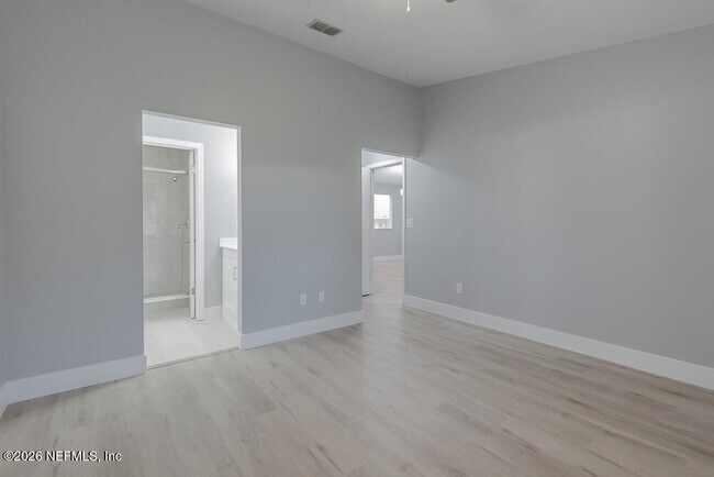 Building Photo - 2131 Sea Hawk Dr