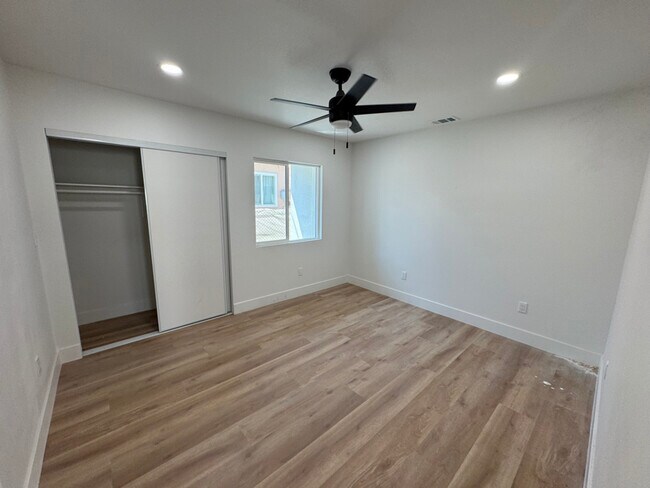 Building Photo - 4107 Shirley Ave