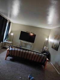 Building Photo - 674 E 675 N