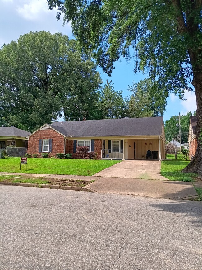 Building Photo - 3800 Philsdale Ave