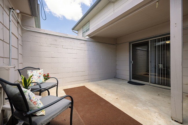 Building Photo - 1940 Leslie Dr