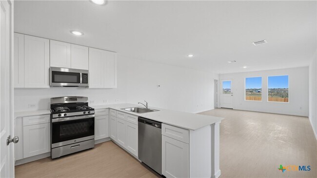 Building Photo - 1621 Pile Trl