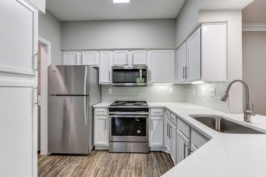 NEW RENOVATED UNITS - Las Palmas
