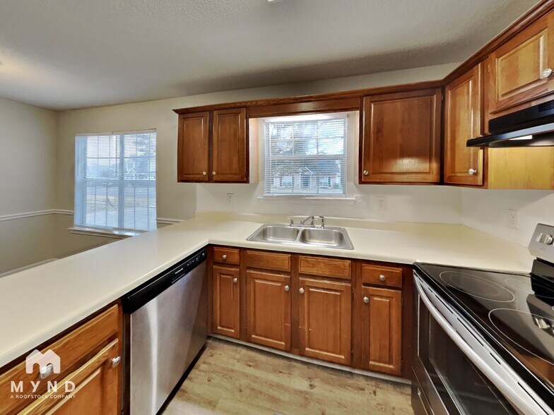 Building Photo - 169 Park Pl Ln