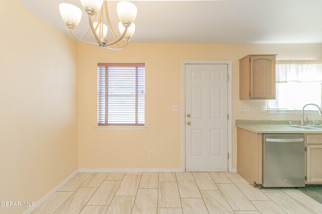 Building Photo - 5652 Rick Husband Dr
