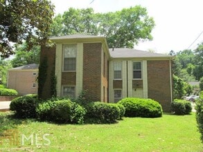 Building Photo - 801 Ridge St
