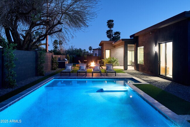 Building Photo - 13649 N 88th Pl