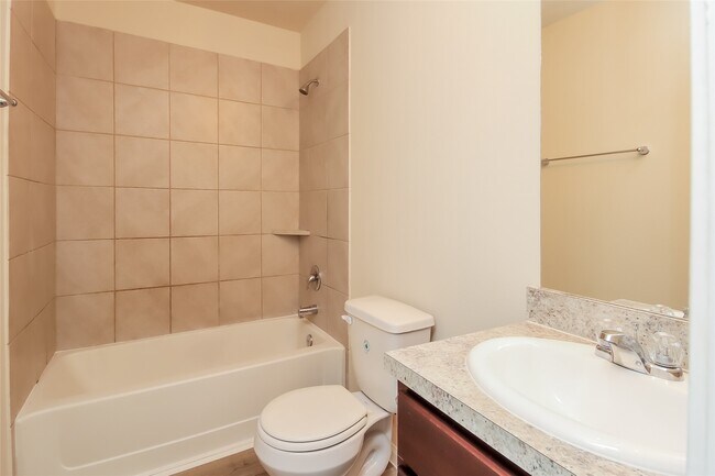 Building Photo - 11918 Munich Dr