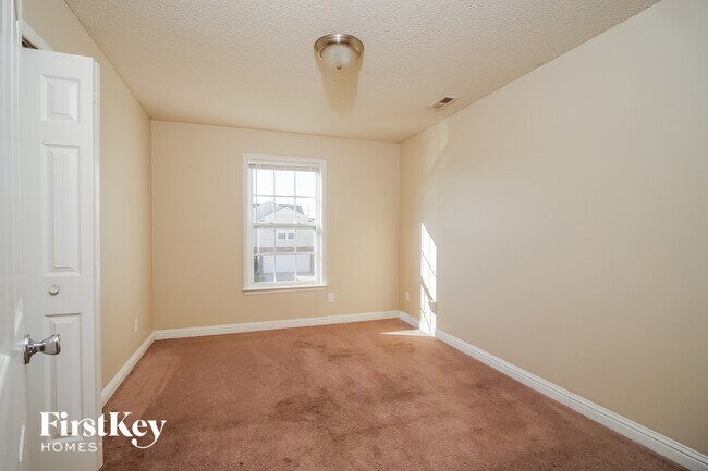 Building Photo - 11420 Cuyahoga Dr