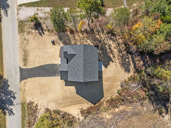 Building Photo - Stunning New Build!