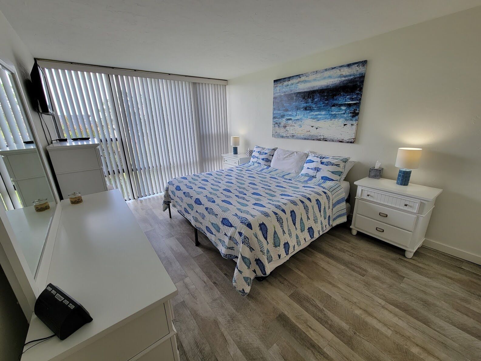 Building Photo - 618 Bird Bay Dr S