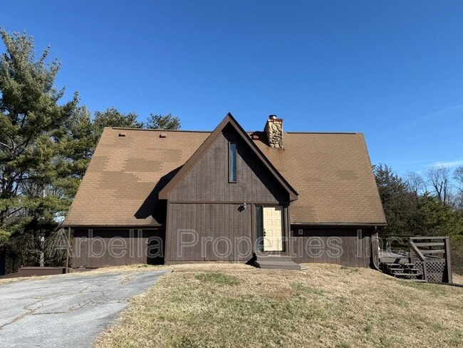 Building Photo - 505 Duel Ln