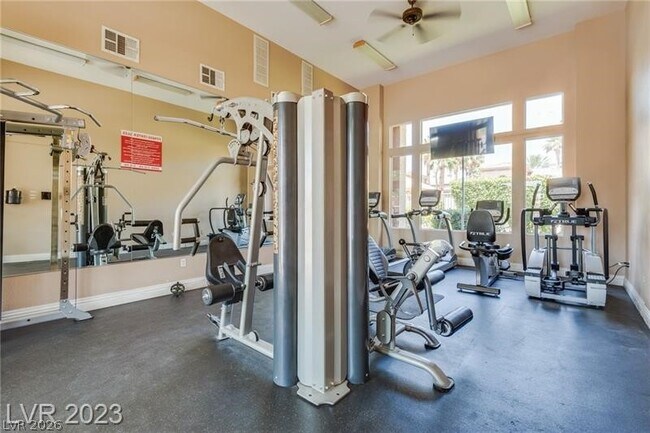 Building Photo - 10220 Delray Beach Ave