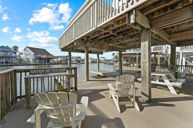 Building Photo - 16603 Jamaica Cove Rd