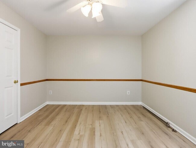 Building Photo - 8 Quails Nest Ct