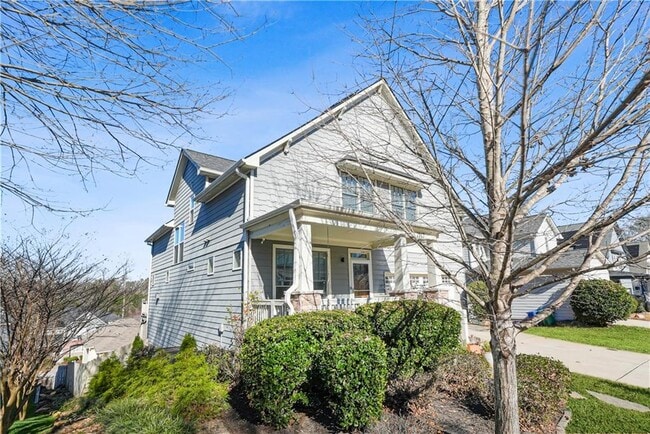 Building Photo - 2967 Silver Hill Terrace SE