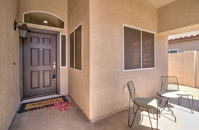 Building Photo - 1000 S Roanoke St