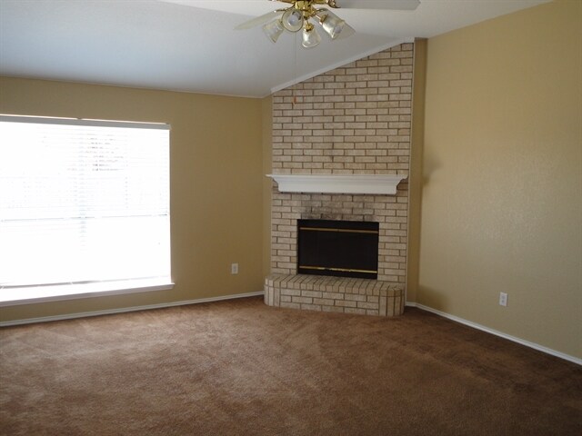 Building Photo - 432 Round Rock Rd