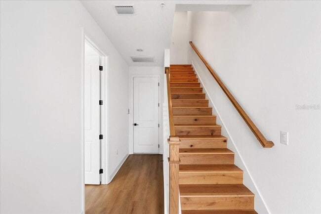Building Photo - 2236 Brix St