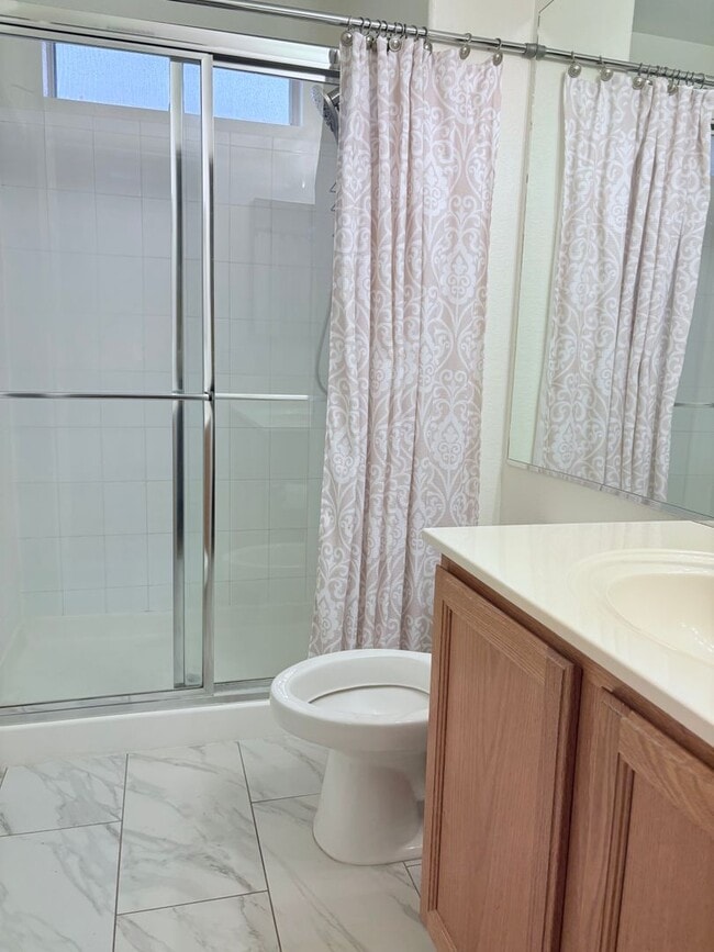 Building Photo - Spacious 4BR/3BA Two-Story Home Near Sabino Canyon