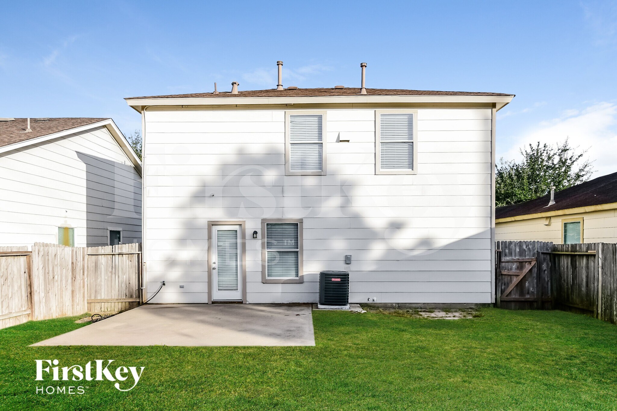 Building Photo - 29635 Evergreen Hills Dr