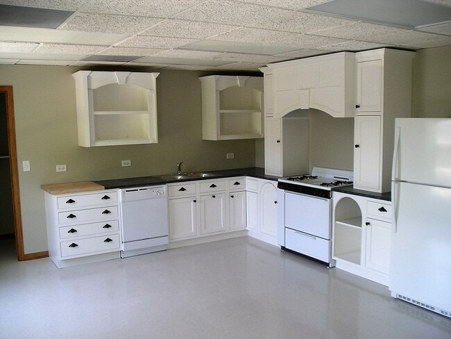 Building Photo - 9100 Ogden Ave