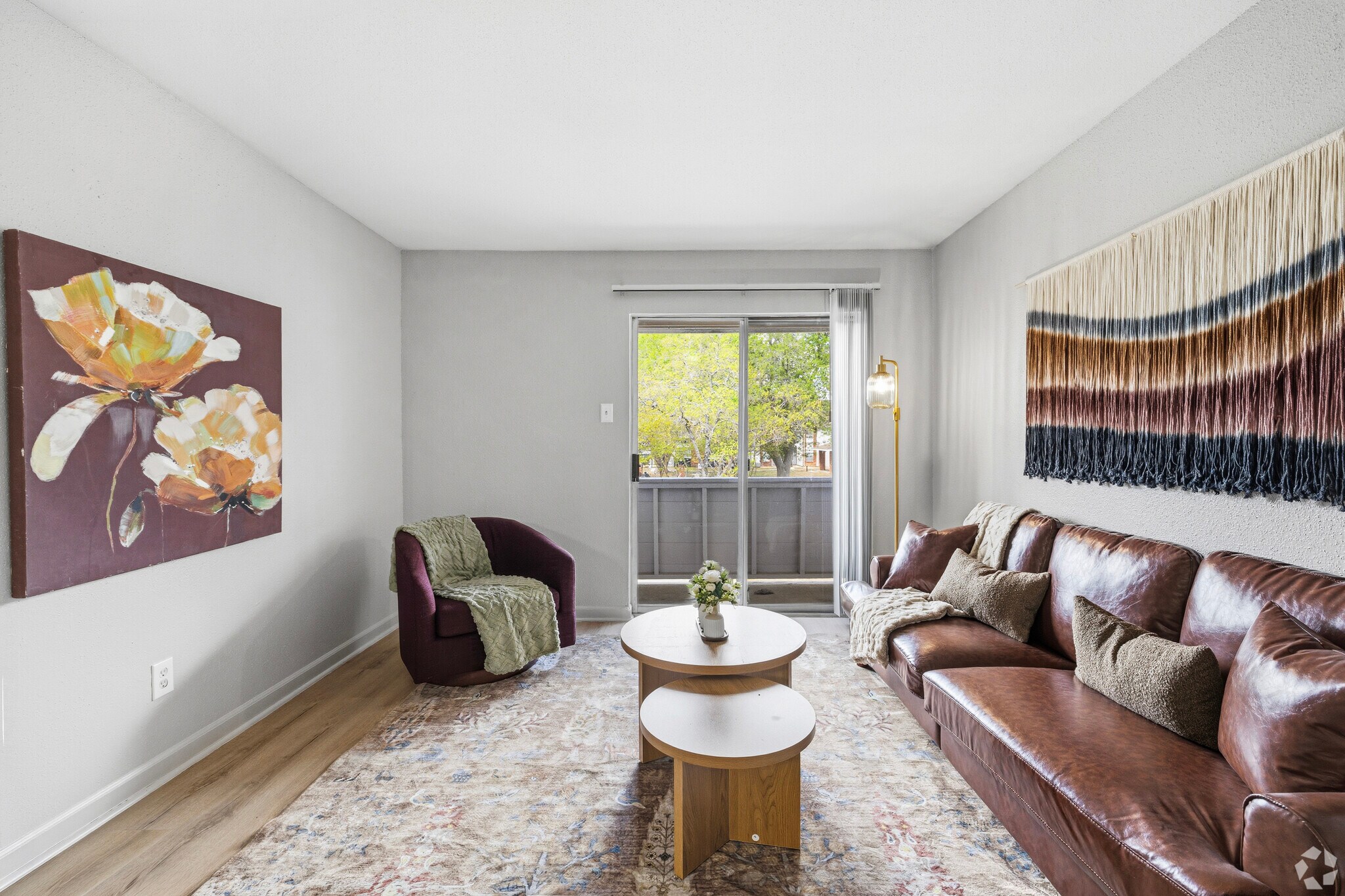 Building Photo - 1805 Aquarena Springs Dr