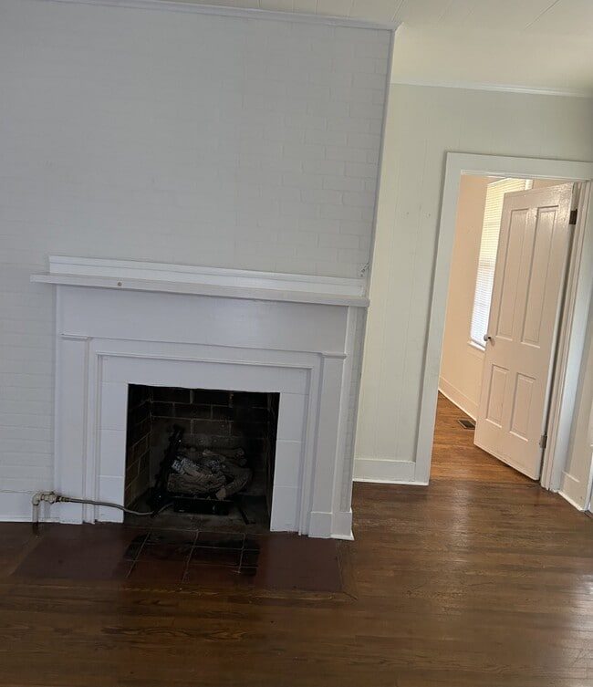 Building Photo - 3BD 1 BA HOUSE FOR RENT IN ALGOOD