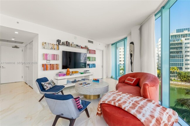 Building Photo - 6000 Indian Creek Dr