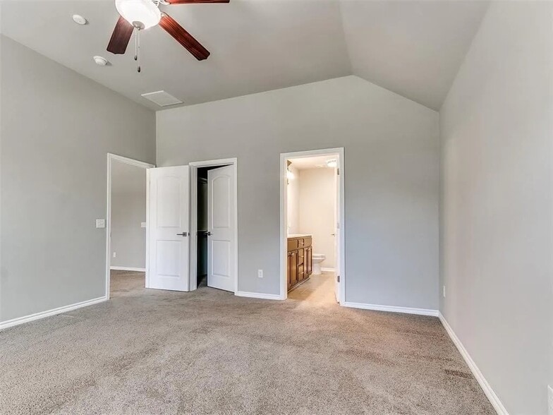 Main Bedroom - 936 SW 140th St