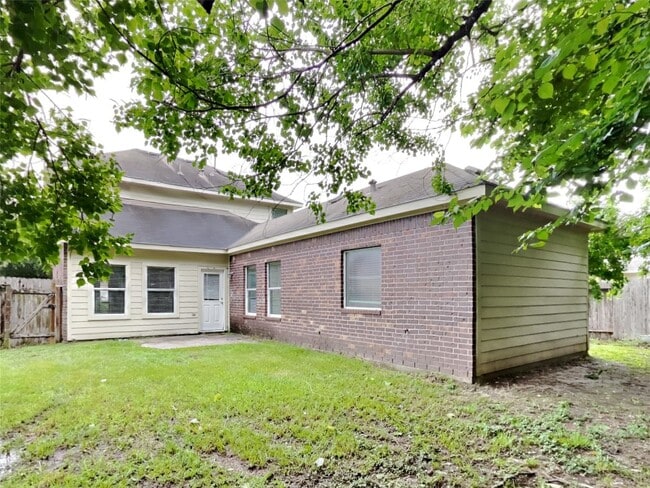 Building Photo - 5702 Rocky Trail Dr