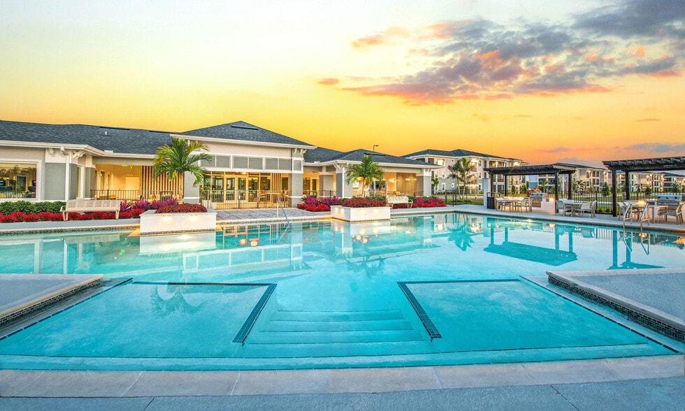 Charlotte Commons Apartments 24150 Beatrix Blvd Port Charlotte FL