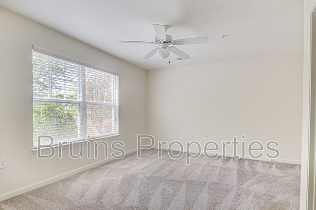 Building Photo - 4505 Old Battleground Rd