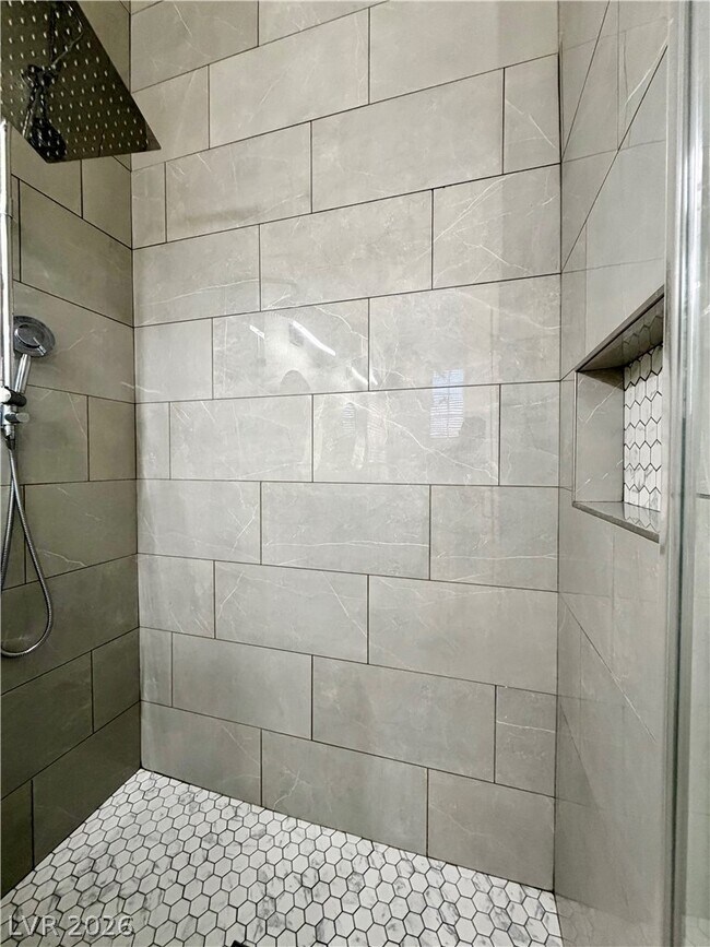 Building Photo - 5524 Flora Spray St