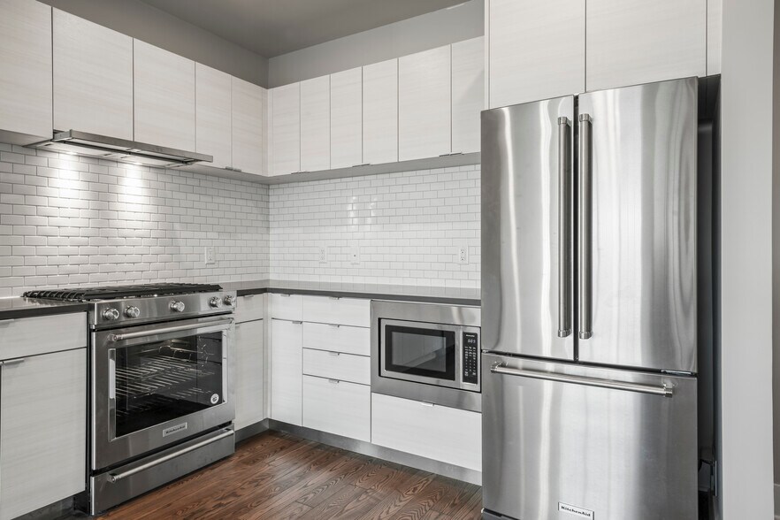 Building Photo - 506 Diamondback Dr