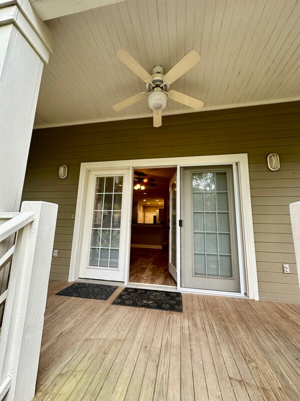 Building Photo - 25 Charleston Cir