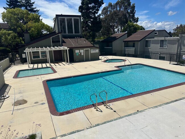Building Photo - 1333 N Camino Alto